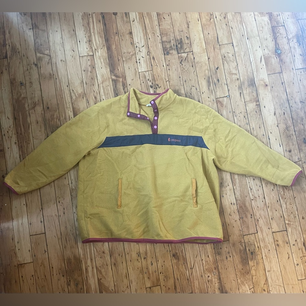 Cotopaxi yellow pullover